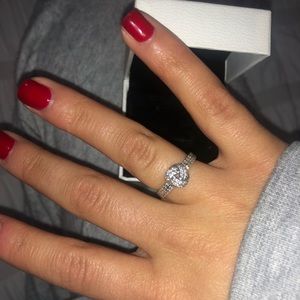 PANDORA “LOVE KNOT” RING